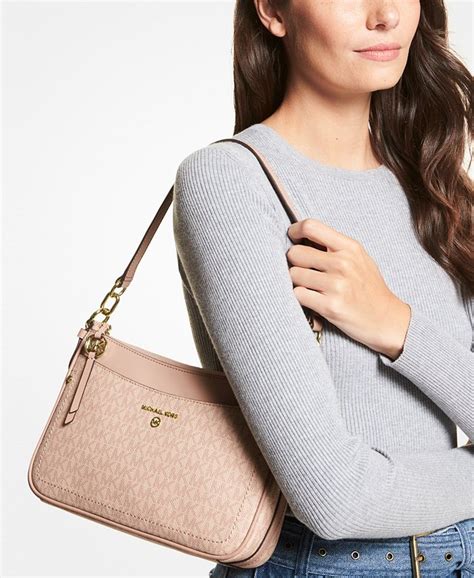 michael kors pochette jet set.